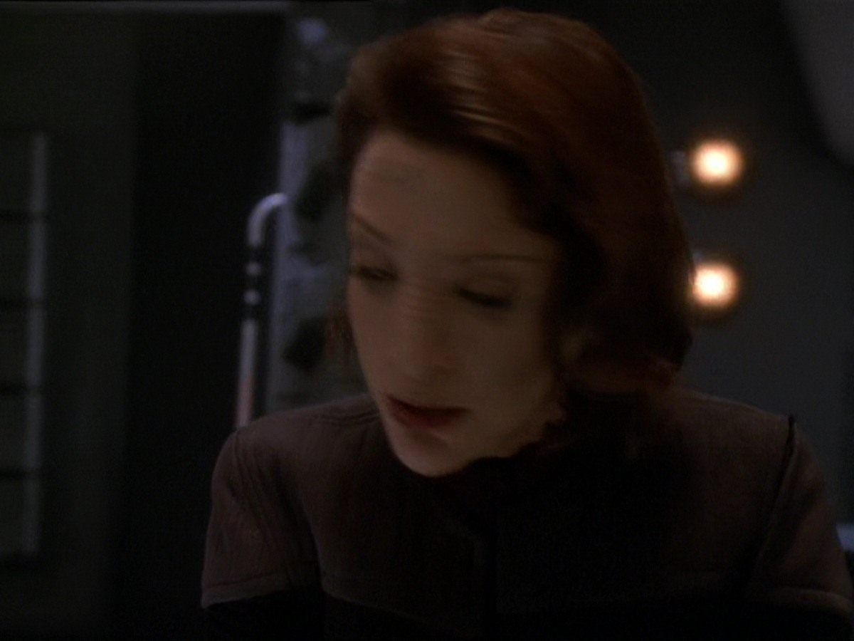 extant_StarTrek_DS9_7x22-TackingIntoTheWind_2648.jpg