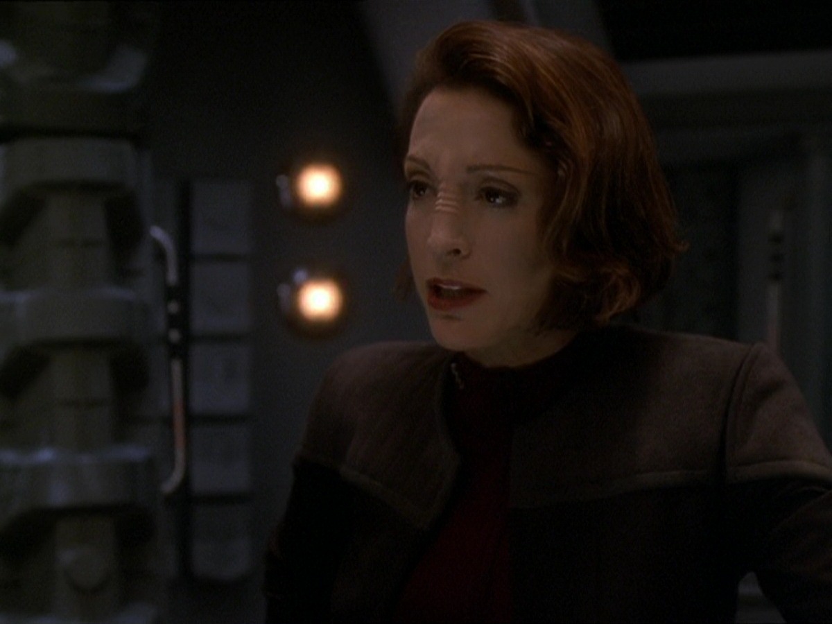 extant_StarTrek_DS9_7x22-TackingIntoTheWind_2700.jpg