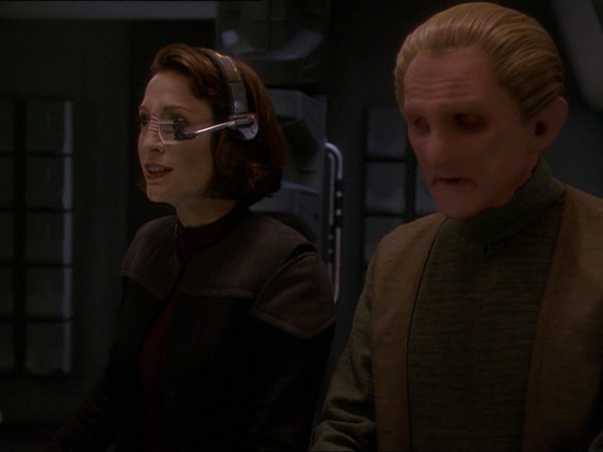 extant_StarTrek_DS9_7x22-TackingIntoTheWind_2791.jpg
