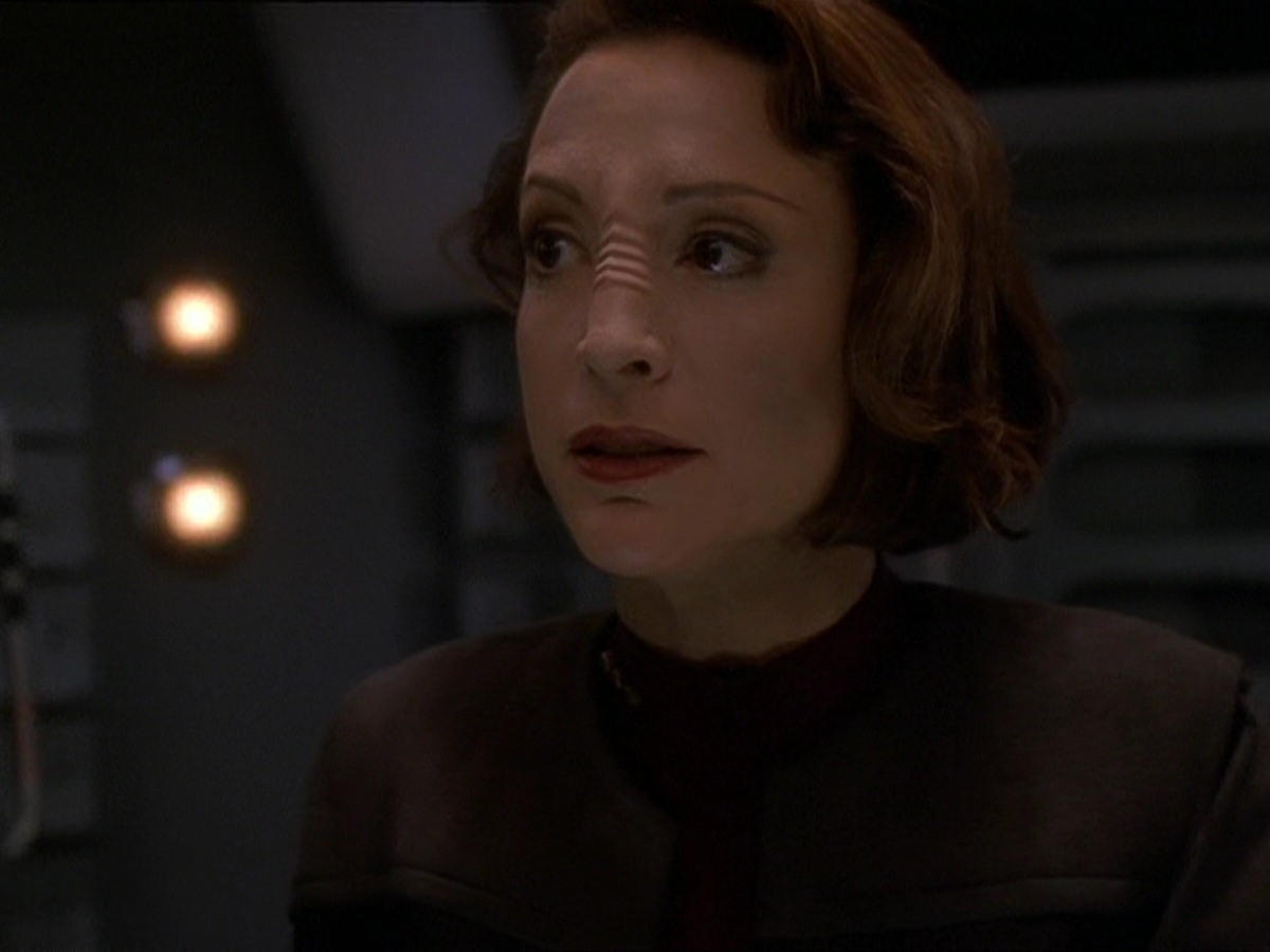 extant_StarTrek_DS9_7x22-TackingIntoTheWind_2799.jpg