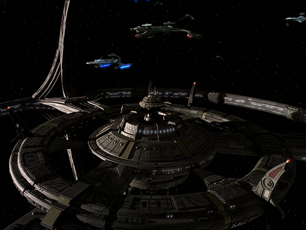 extant_StarTrek_DS9_7x22-TackingIntoTheWind_2802.jpg