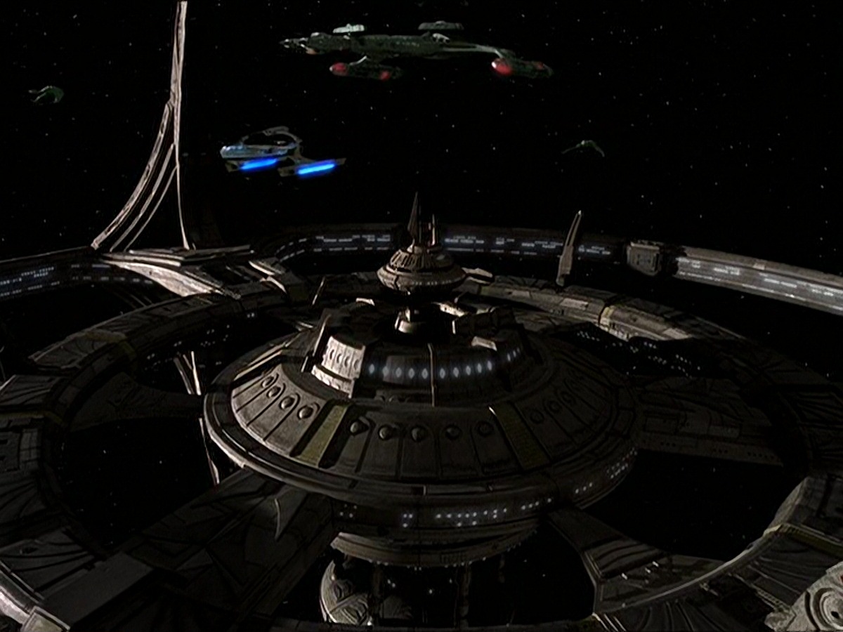 extant_StarTrek_DS9_7x22-TackingIntoTheWind_2806.jpg