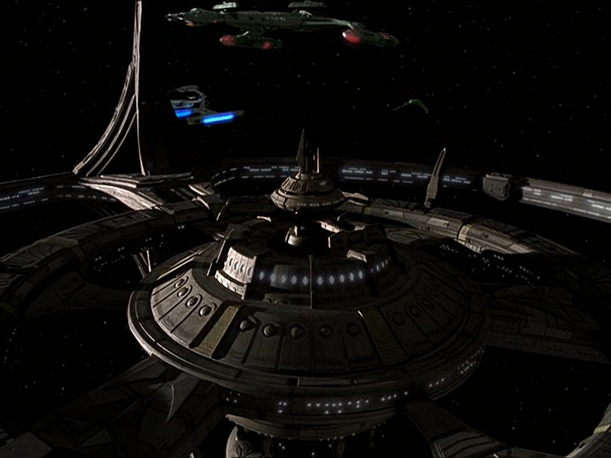 extant_StarTrek_DS9_7x22-TackingIntoTheWind_2808.jpg