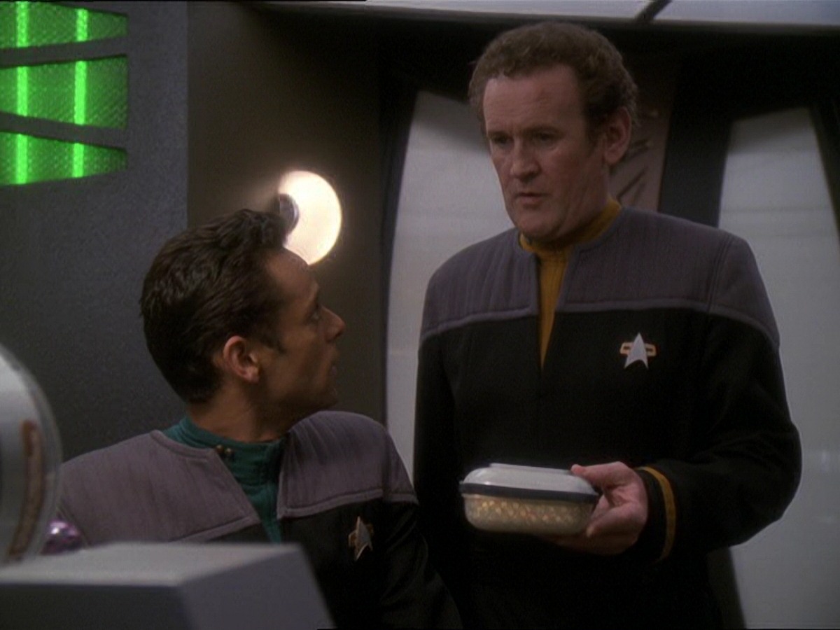 extant_StarTrek_DS9_7x22-TackingIntoTheWind_2841.jpg
