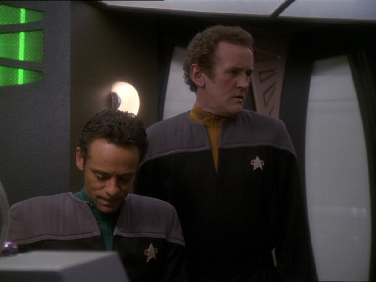 extant_StarTrek_DS9_7x22-TackingIntoTheWind_2855.jpg