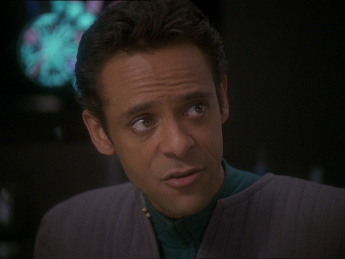 extant_StarTrek_DS9_7x22-TackingIntoTheWind_2897.jpg