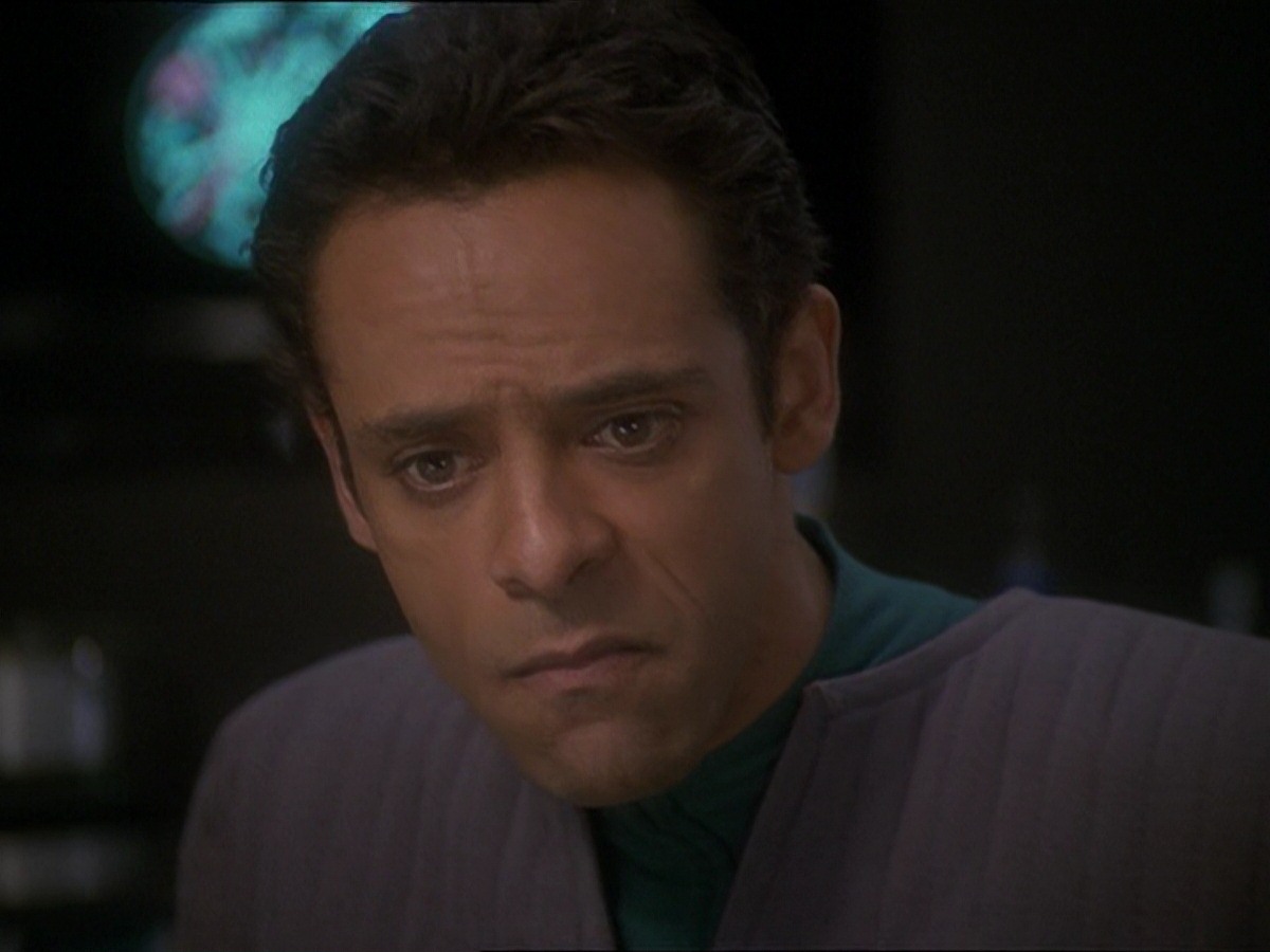 extant_StarTrek_DS9_7x22-TackingIntoTheWind_2911.jpg