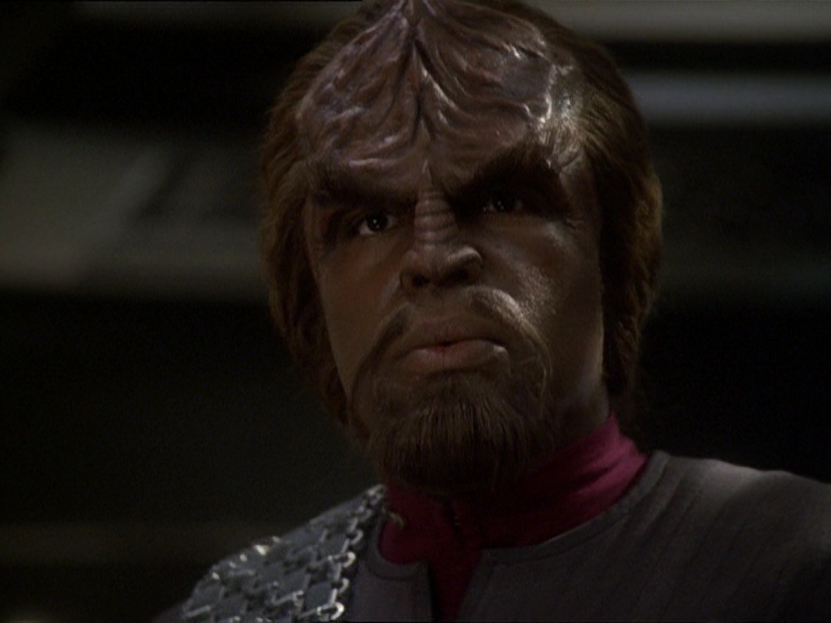 extant_StarTrek_DS9_7x22-TackingIntoTheWind_3081.jpg