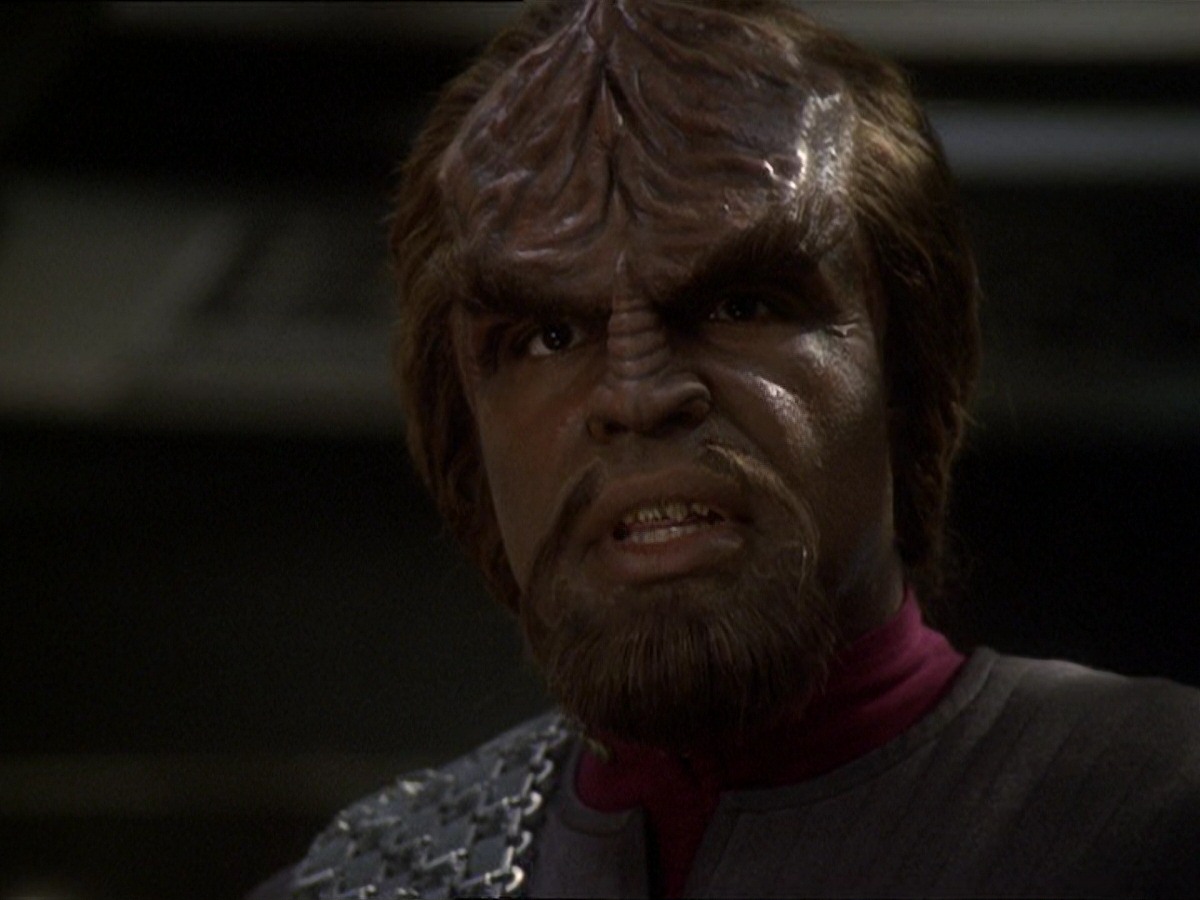 extant_StarTrek_DS9_7x22-TackingIntoTheWind_3082.jpg