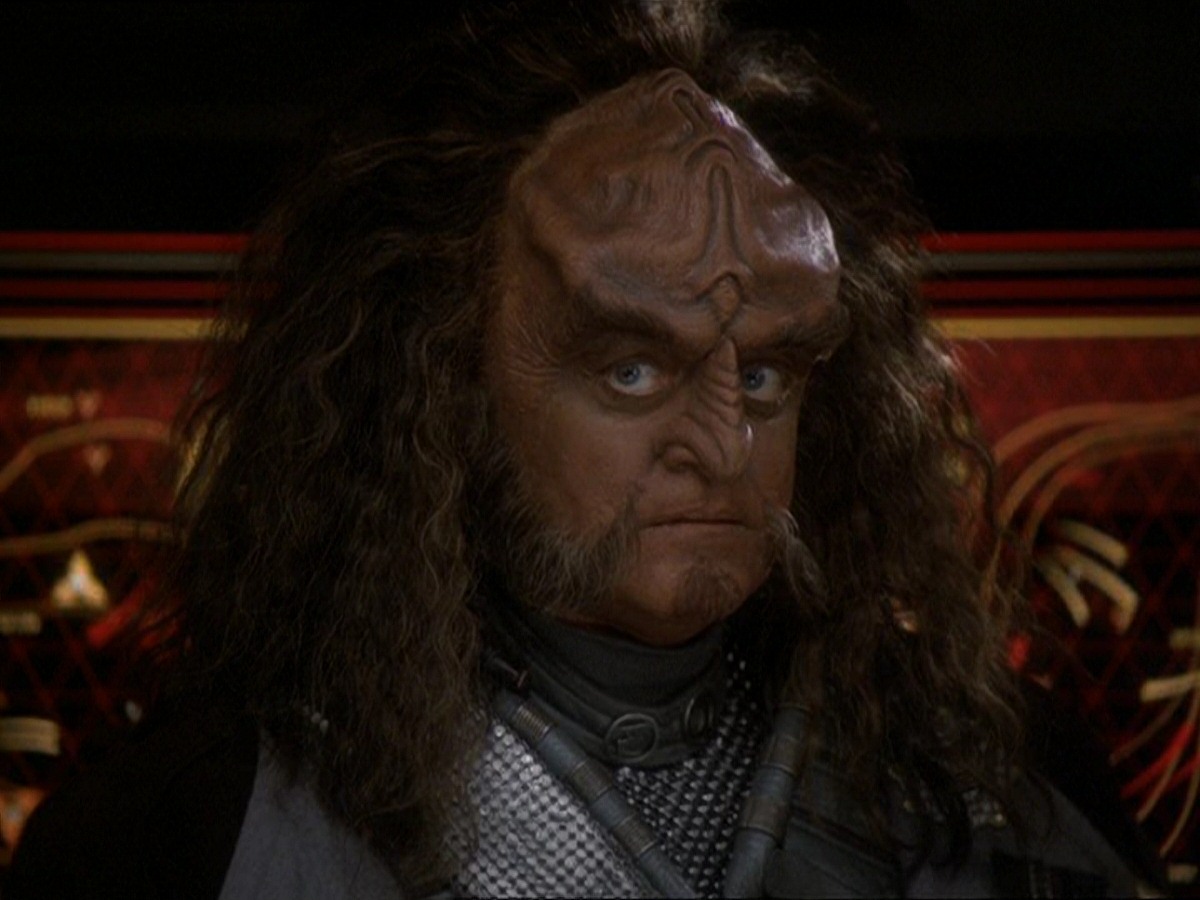 extant_StarTrek_DS9_7x22-TackingIntoTheWind_3089.jpg