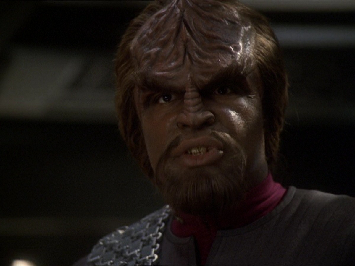 extant_StarTrek_DS9_7x22-TackingIntoTheWind_3096.jpg