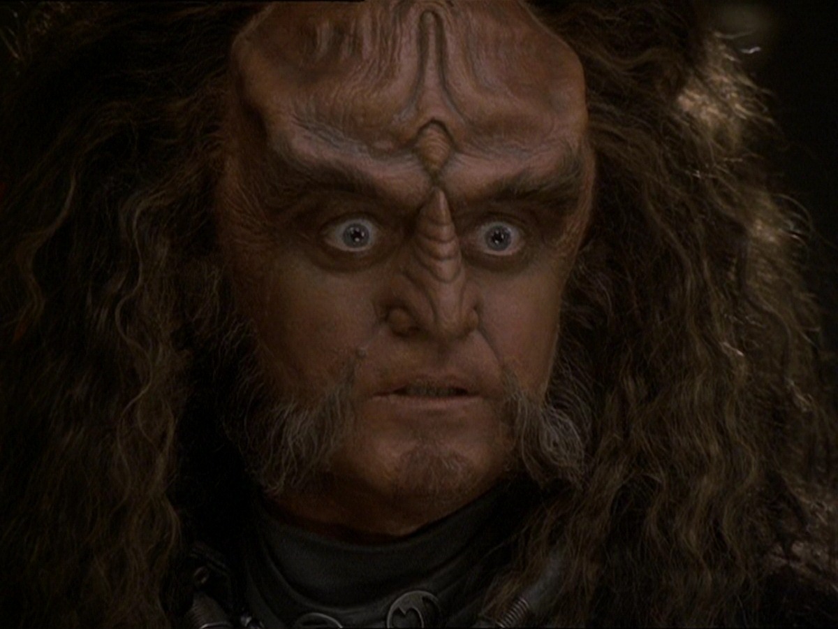 extant_StarTrek_DS9_7x22-TackingIntoTheWind_3101.jpg