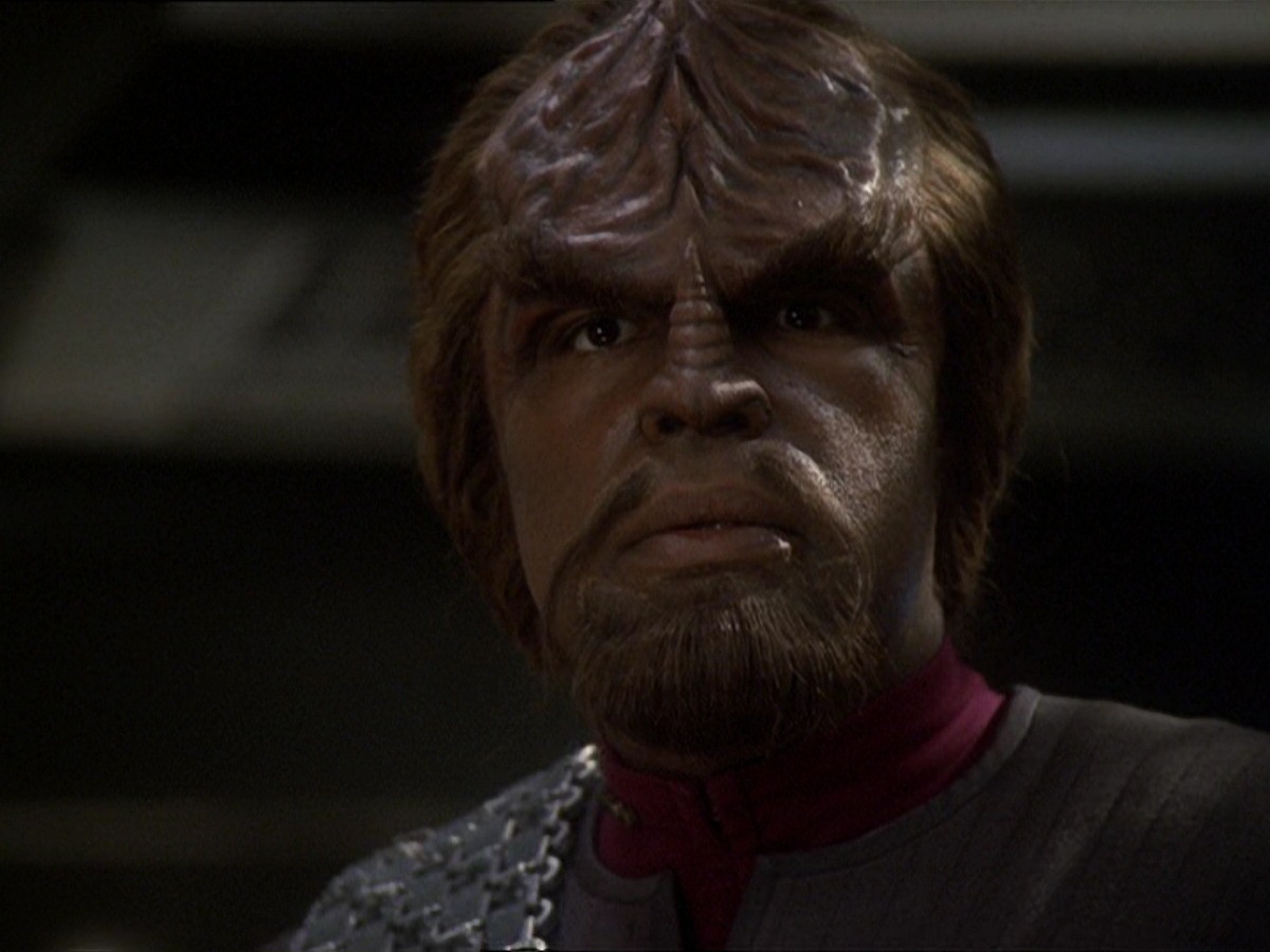 extant_StarTrek_DS9_7x22-TackingIntoTheWind_3104.jpg
