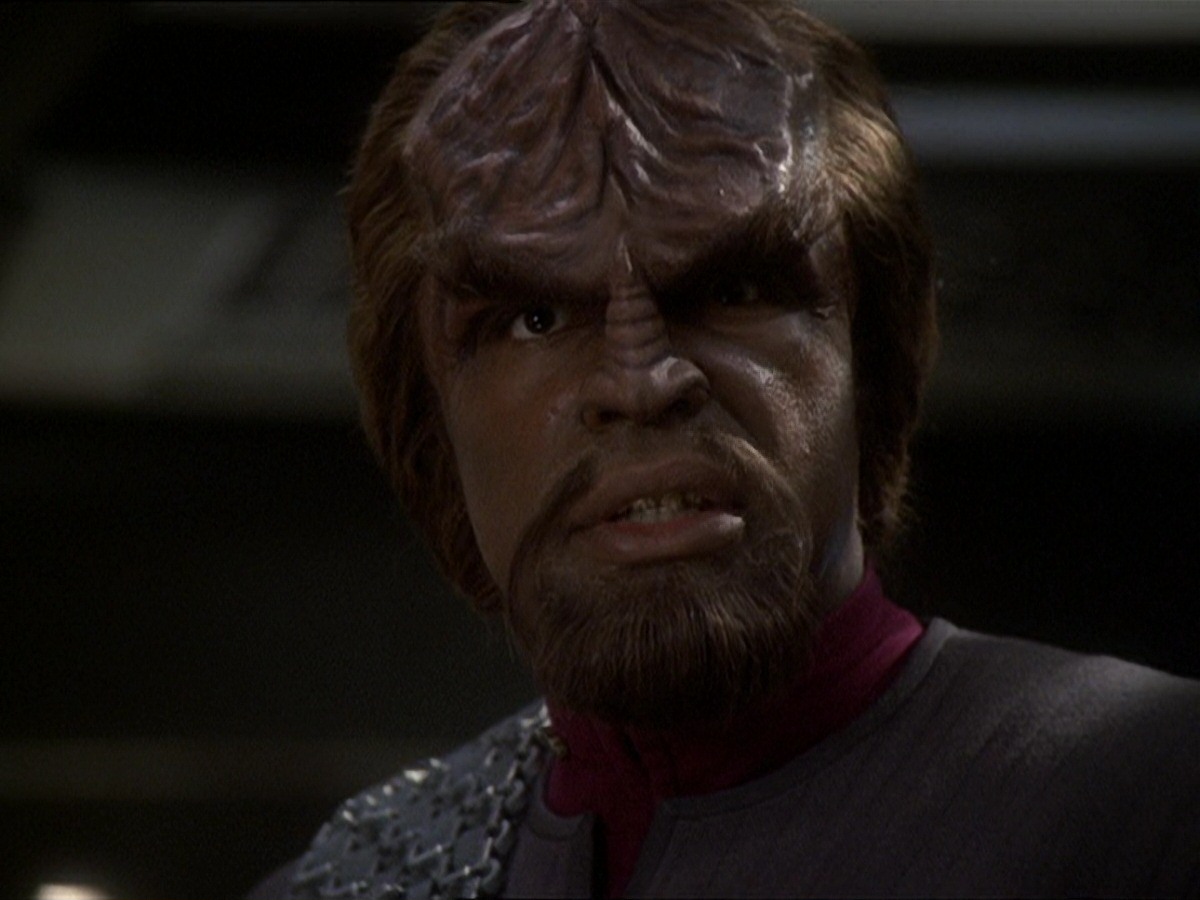 extant_StarTrek_DS9_7x22-TackingIntoTheWind_3151.jpg