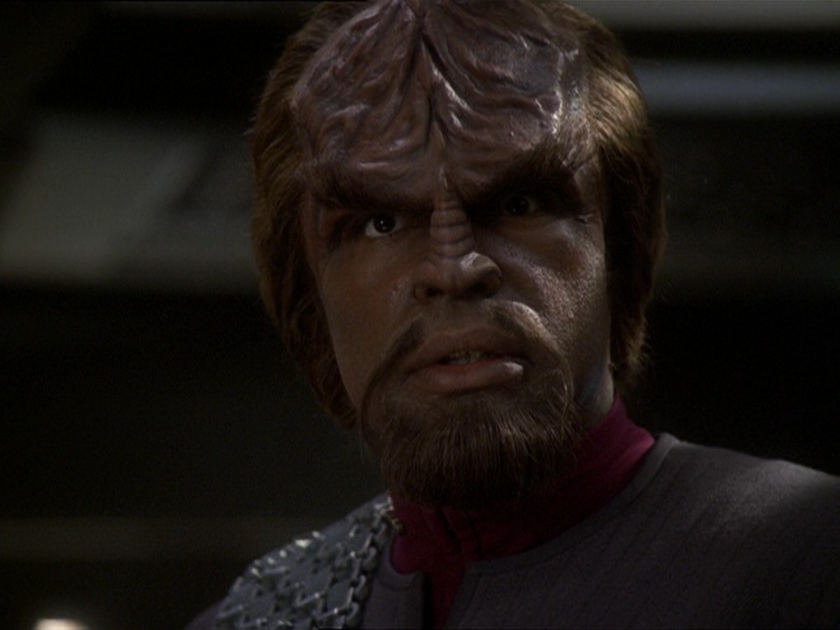 extant_StarTrek_DS9_7x22-TackingIntoTheWind_3153.jpg