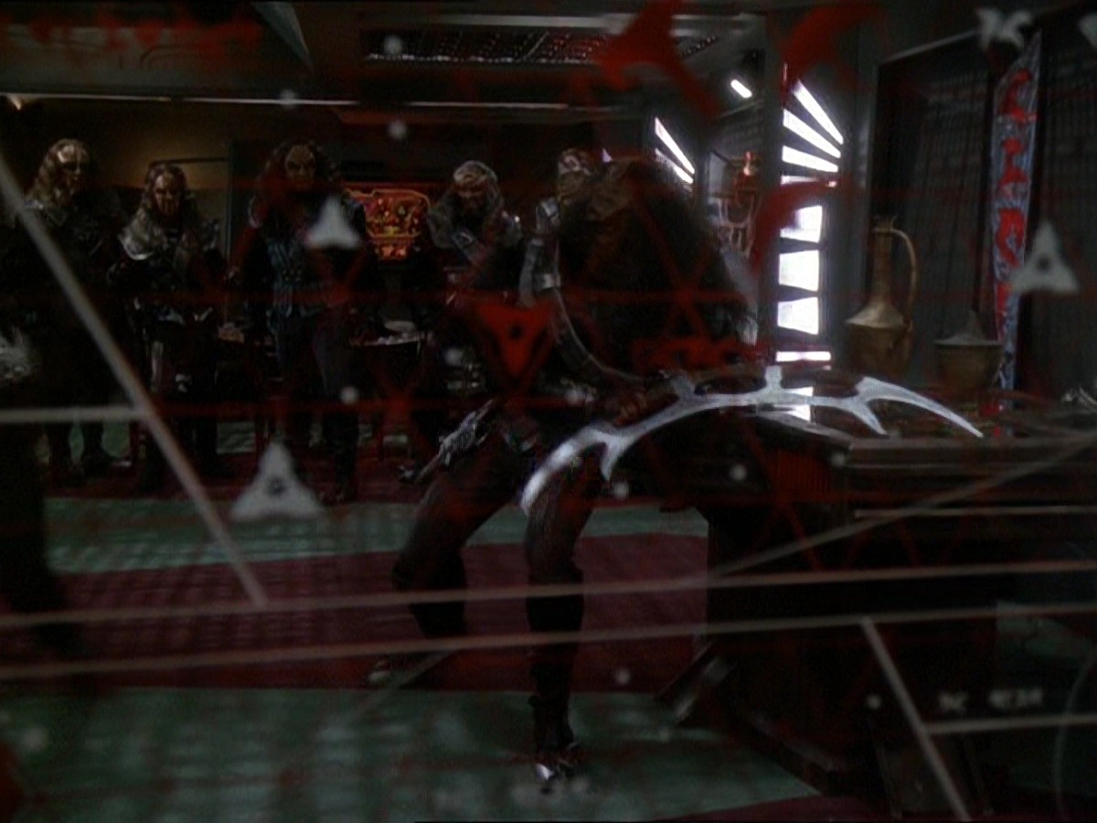 extant_StarTrek_DS9_7x22-TackingIntoTheWind_3211.jpg