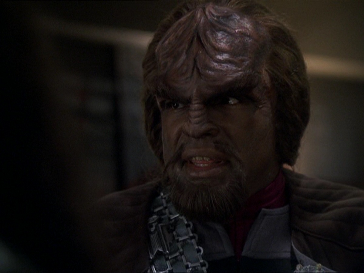 extant_StarTrek_DS9_7x22-TackingIntoTheWind_3332.jpg