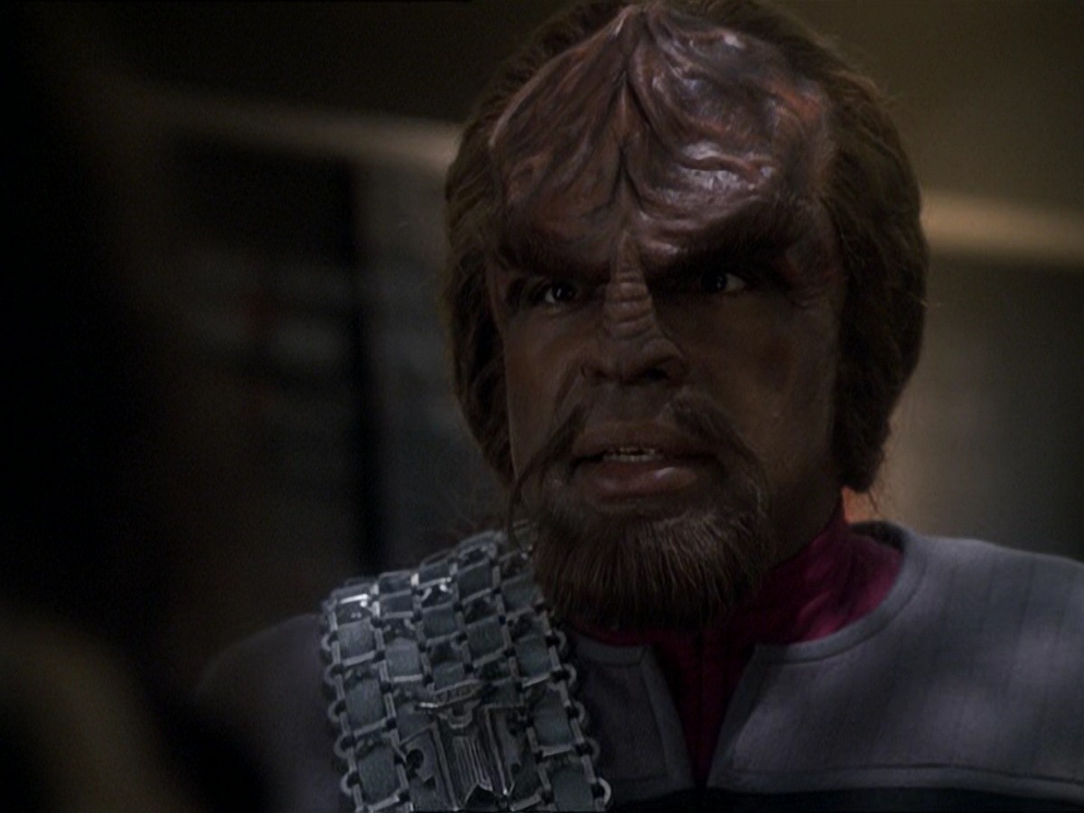 extant_StarTrek_DS9_7x22-TackingIntoTheWind_3375.jpg