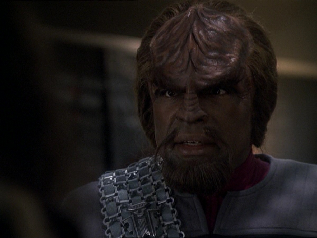 extant_StarTrek_DS9_7x22-TackingIntoTheWind_3376.jpg