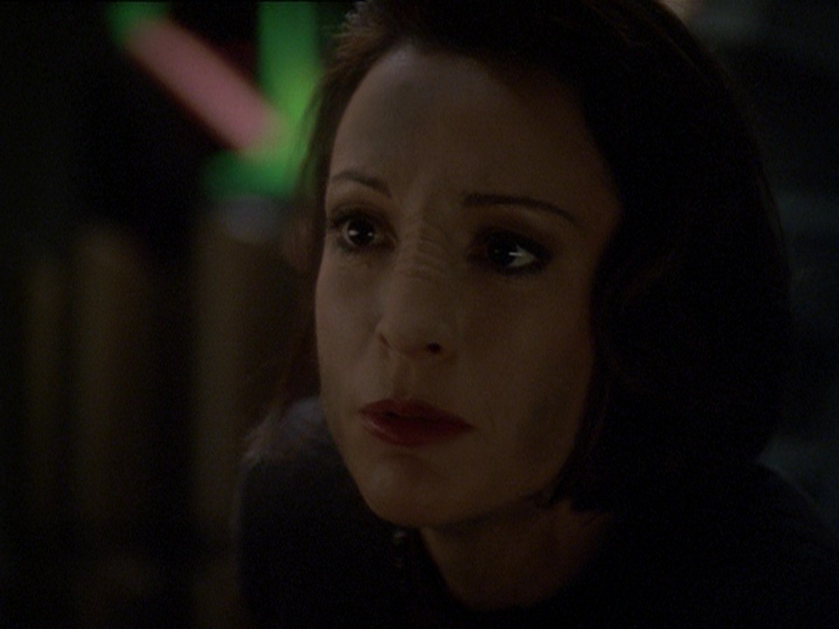 extant_StarTrek_DS9_7x22-TackingIntoTheWind_3447.jpg