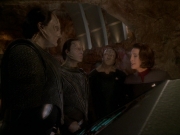 extant_StarTrek_DS9_7x22-TackingIntoTheWind_0053.jpg