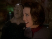 extant_StarTrek_DS9_7x22-TackingIntoTheWind_0066.jpg