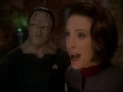 extant_StarTrek_DS9_7x22-TackingIntoTheWind_0091.jpg