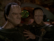 extant_StarTrek_DS9_7x22-TackingIntoTheWind_0101.jpg