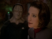 Filename=extant_StarTrek_DS9_7x22-TackingIntoTheWind_0105.jpg
Filesize=128KiB
Dimensions=1200x900
Date added=Jan 22, 2020 extant_StarTrek_DS9_7x22-TackingIntoTheWind_0105.jpg
