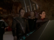 Filename=extant_StarTrek_DS9_7x22-TackingIntoTheWind_0117.jpg
Filesize=149KiB
Dimensions=1200x900
Date added=Jan 22, 2020 extant_StarTrek_DS9_7x22-TackingIntoTheWind_0117.jpg