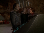 Filename=extant_StarTrek_DS9_7x22-TackingIntoTheWind_0123.jpg
Filesize=149KiB
Dimensions=1200x900
Date added=Jan 22, 2020 extant_StarTrek_DS9_7x22-TackingIntoTheWind_0123.jpg