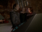 Filename=extant_StarTrek_DS9_7x22-TackingIntoTheWind_0124.jpg
Filesize=150KiB
Dimensions=1200x900
Date added=Jan 22, 2020 extant_StarTrek_DS9_7x22-TackingIntoTheWind_0124.jpg