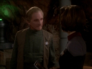 extant_StarTrek_DS9_7x22-TackingIntoTheWind_0155.jpg