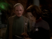 Filename=extant_StarTrek_DS9_7x22-TackingIntoTheWind_0172.jpg
Filesize=130KiB
Dimensions=1200x900
Date added=Jan 22, 2020 extant_StarTrek_DS9_7x22-TackingIntoTheWind_0172.jpg