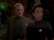 Filename=extant_StarTrek_DS9_7x22-TackingIntoTheWind_0176.jpg
Filesize=127KiB
Dimensions=1200x900
Date added=Jan 22, 2020 extant_StarTrek_DS9_7x22-TackingIntoTheWind_0176.jpg