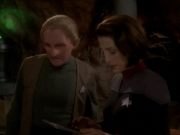 Filename=extant_StarTrek_DS9_7x22-TackingIntoTheWind_0181.jpg
Filesize=123KiB
Dimensions=1200x900
Date added=Jan 22, 2020 extant_StarTrek_DS9_7x22-TackingIntoTheWind_0181.jpg