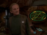 extant_StarTrek_DS9_7x22-TackingIntoTheWind_0190.jpg