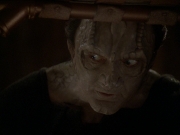 Filename=extant_StarTrek_DS9_7x22-TackingIntoTheWind_0327.jpg
Filesize=128KiB
Dimensions=1200x900
Date added=Jan 22, 2020 extant_StarTrek_DS9_7x22-TackingIntoTheWind_0327.jpg