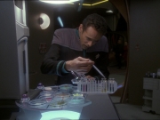 Filename=extant_StarTrek_DS9_7x22-TackingIntoTheWind_0591.jpg
Filesize=150KiB
Dimensions=1200x900
Date added=Jan 22, 2020 extant_StarTrek_DS9_7x22-TackingIntoTheWind_0591.jpg
