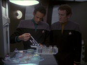 Filename=extant_StarTrek_DS9_7x22-TackingIntoTheWind_0608.jpg
Filesize=149KiB
Dimensions=1200x900
Date added=Jan 22, 2020 extant_StarTrek_DS9_7x22-TackingIntoTheWind_0608.jpg