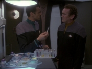 Filename=extant_StarTrek_DS9_7x22-TackingIntoTheWind_0680.jpg
Filesize=144KiB
Dimensions=1200x900
Date added=Jan 22, 2020 extant_StarTrek_DS9_7x22-TackingIntoTheWind_0680.jpg