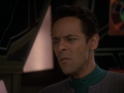 extant_StarTrek_DS9_7x22-TackingIntoTheWind_0724.jpg
