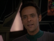 extant_StarTrek_DS9_7x22-TackingIntoTheWind_0736.jpg