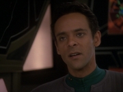 extant_StarTrek_DS9_7x22-TackingIntoTheWind_0741.jpg