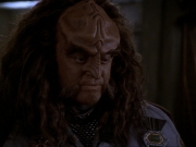 extant_StarTrek_DS9_7x22-TackingIntoTheWind_0767.jpg
