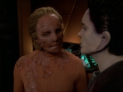 Filename=extant_StarTrek_DS9_7x22-TackingIntoTheWind_1128.jpg
Filesize=140KiB
Dimensions=1200x900
Date added=Jan 22, 2020 extant_StarTrek_DS9_7x22-TackingIntoTheWind_1128.jpg
