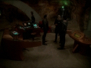 Filename=extant_StarTrek_DS9_7x22-TackingIntoTheWind_1158.jpg
Filesize=135KiB
Dimensions=1200x900
Date added=Jan 22, 2020 extant_StarTrek_DS9_7x22-TackingIntoTheWind_1158.jpg