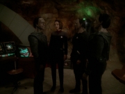 Filename=extant_StarTrek_DS9_7x22-TackingIntoTheWind_1168.jpg
Filesize=137KiB
Dimensions=1200x900
Date added=Jan 22, 2020 extant_StarTrek_DS9_7x22-TackingIntoTheWind_1168.jpg