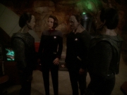 Filename=extant_StarTrek_DS9_7x22-TackingIntoTheWind_1178.jpg
Filesize=145KiB
Dimensions=1200x900
Date added=Jan 22, 2020 extant_StarTrek_DS9_7x22-TackingIntoTheWind_1178.jpg
