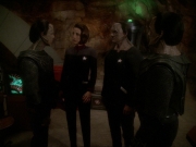 Filename=extant_StarTrek_DS9_7x22-TackingIntoTheWind_1180.jpg
Filesize=145KiB
Dimensions=1200x900
Date added=Jan 22, 2020 extant_StarTrek_DS9_7x22-TackingIntoTheWind_1180.jpg